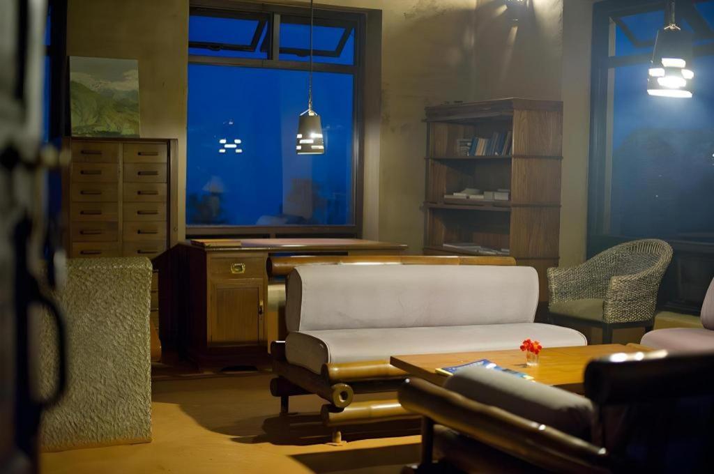 Hananoie - A Permaculture Resort Pokhara Ngoại thất bức ảnh